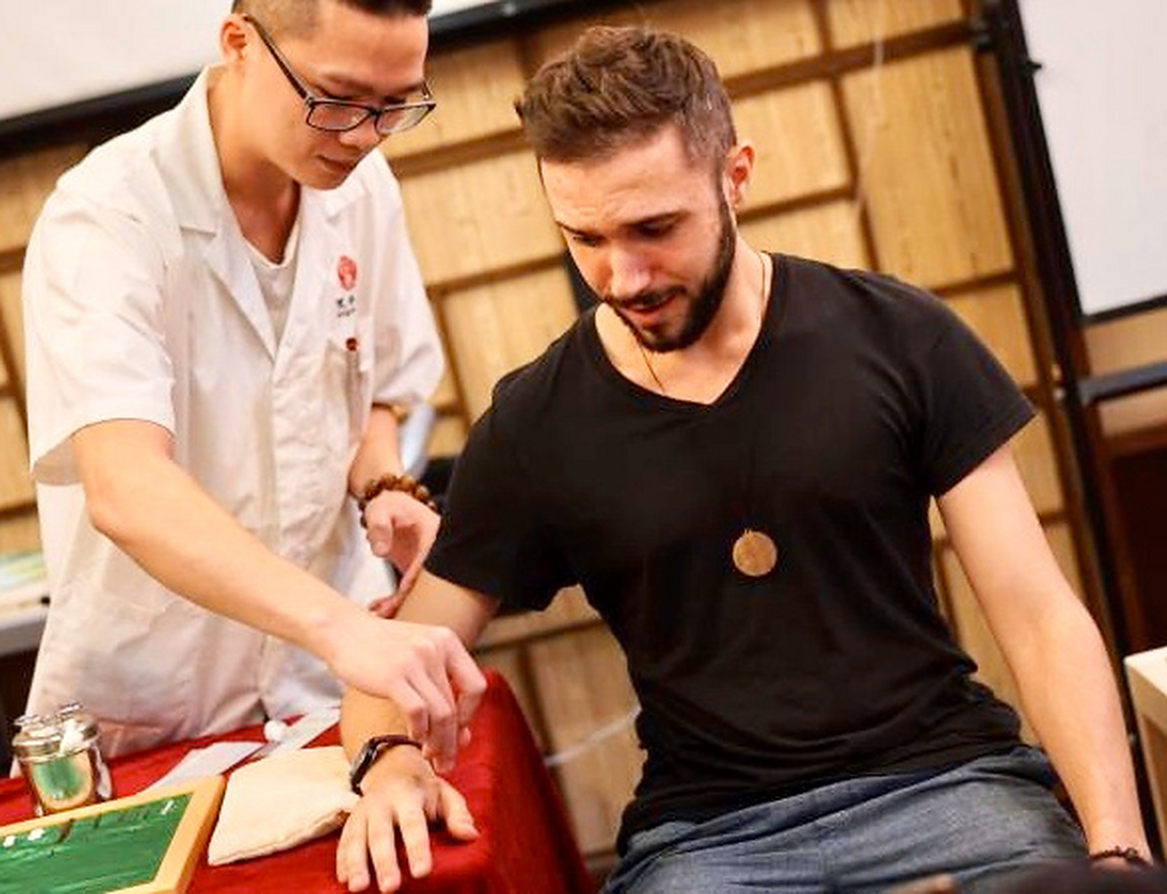 foreign patients experiencing medical tourism in China